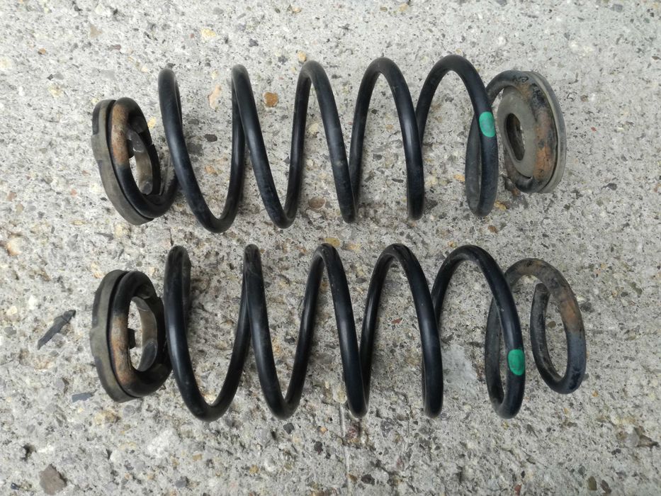 Toyota Aygo/ Citroen C1/ Peugeot 107 амортисьори/ пружини