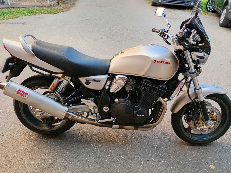Vand Suzuki Inazuma 750