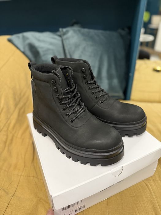 Calvin Klein Jeans Lugged LacedUp Boot bocanci culoare negru 44 noi
