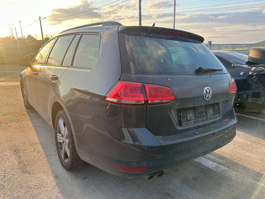 Dezmembrez / Dezmembrari / Piese / Accesorii Vw golf 7 2.0 tdi 2014 DSG break volan stanga