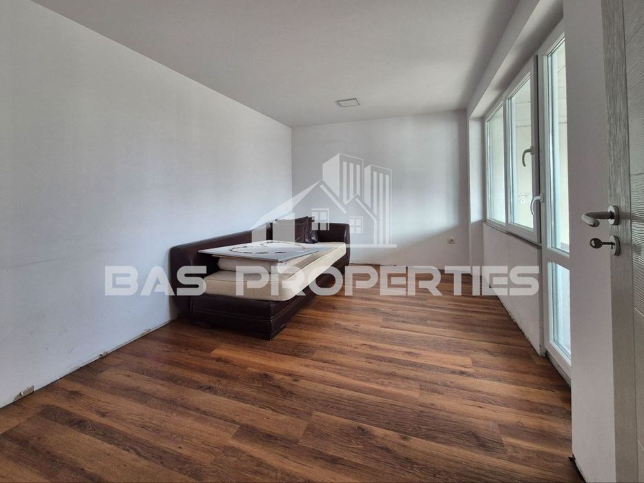 Продава се Тристаен апартамент в София, Люлин 2 - 121 кв.м за 1736 €/кв.м - Снимка #9