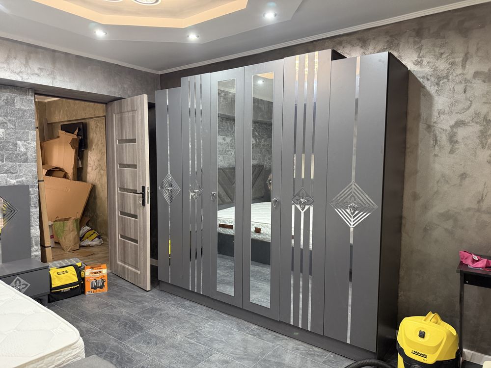 Montator Mobila Alexandria