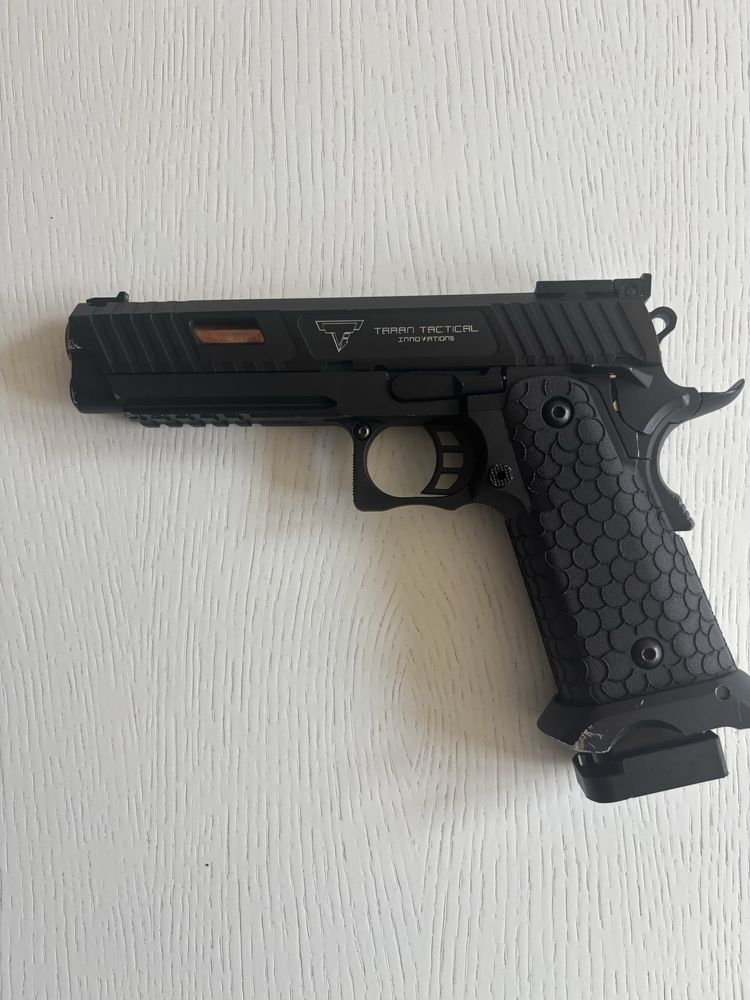 Еърсофт пистолет Army Armament Combat Master