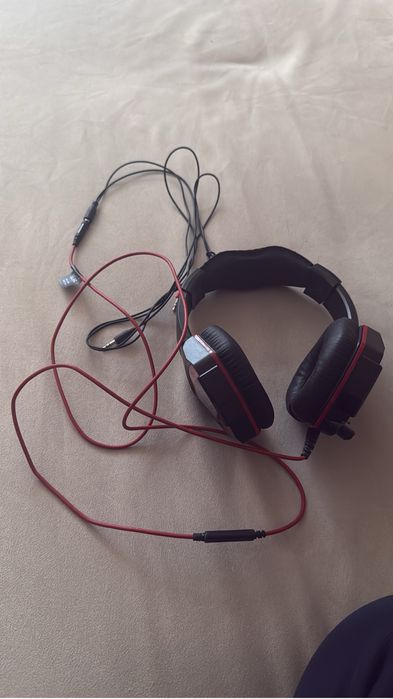 игровой наушник bloody