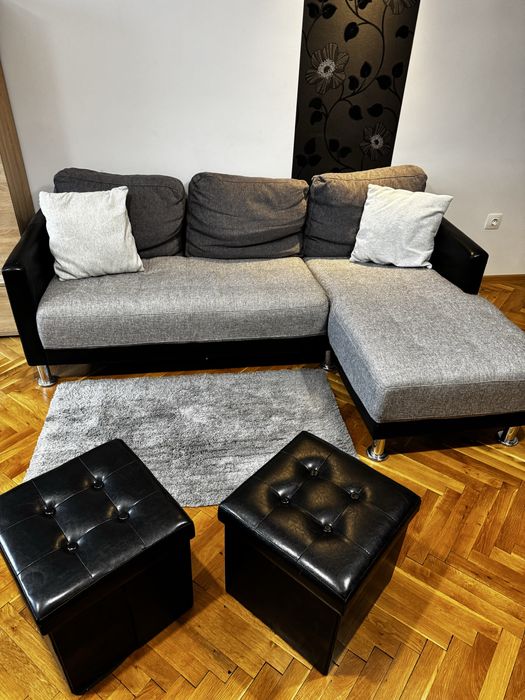Продавам диван с лежанка, две тобуретки-ракли и килимче