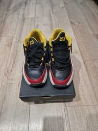 Pantofi sport Nike Jordan marimea 35.5