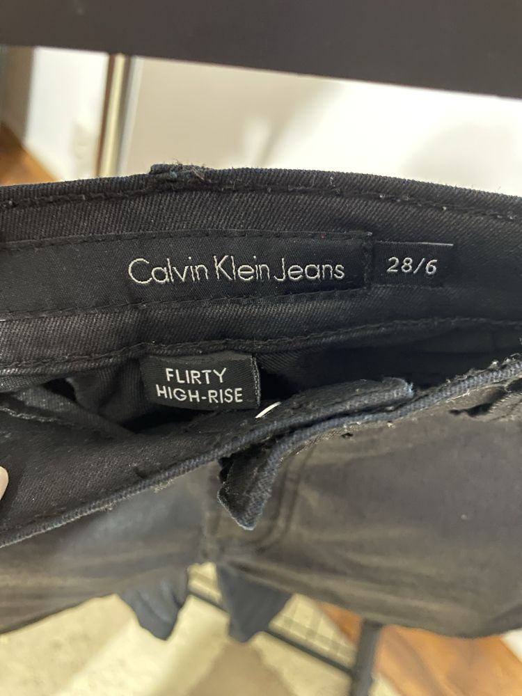 Pantaloni scurți Calvin Klein