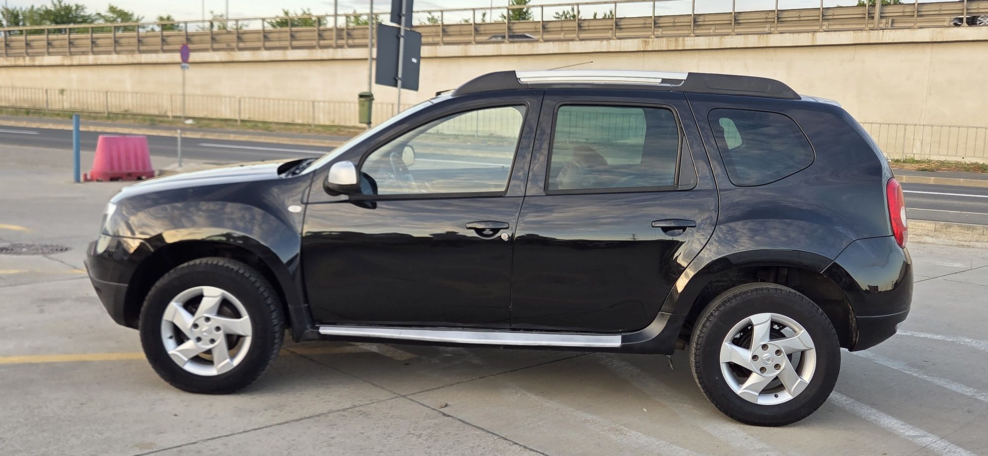 Dacia Duster clima 4x4
