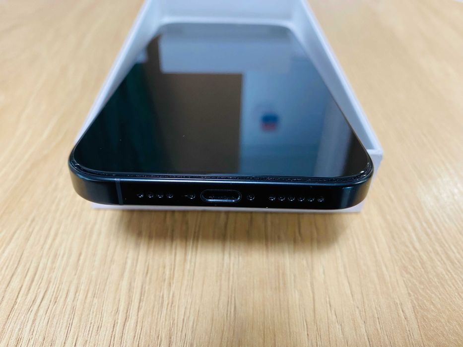 НОВ !!! Apple iPhone 16 Pro Max, 256GB, 5G, Black, ЗОРА
