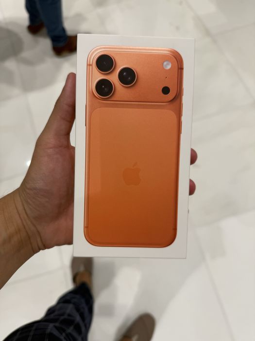 Iphone 17 pro orange 512 gb