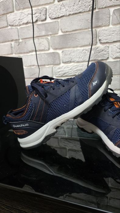 Оригинальные кроссы Quechua