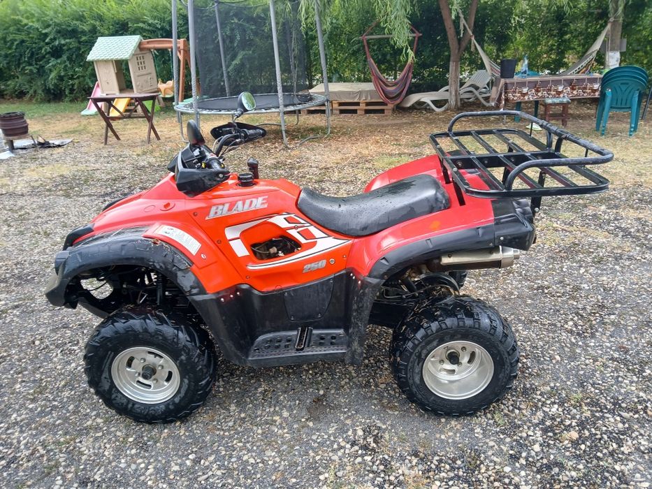 Vând atv tgb 250
