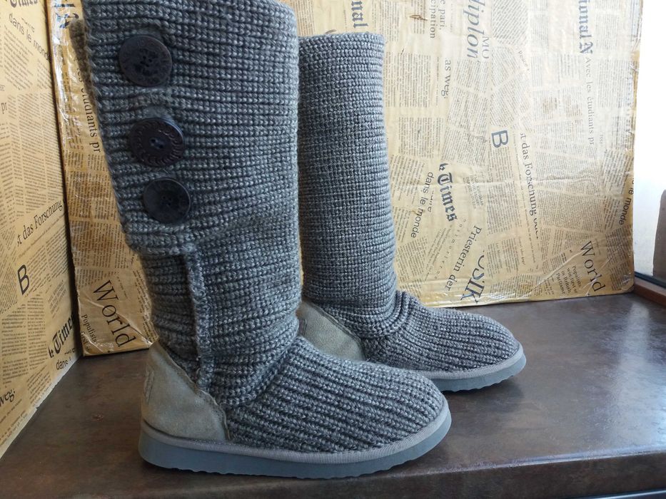 дамски ботуши,зимни обувки,боти,апрески,UGG номер37