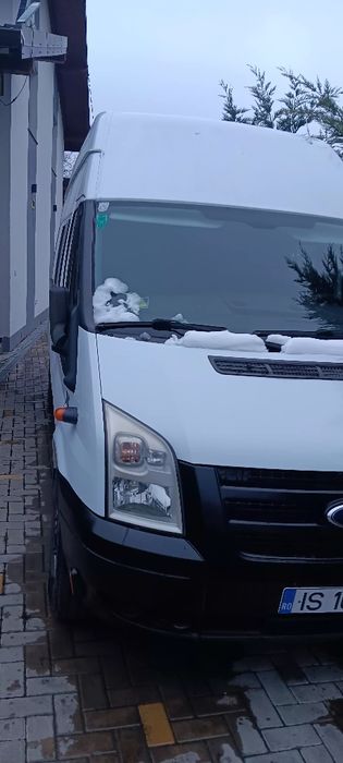 Vând autoutilitara marca Ford transit