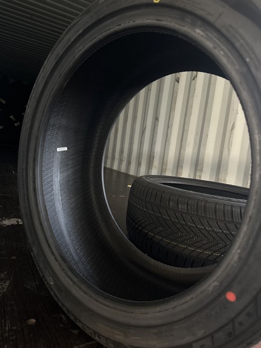 Всесезонен спорт пакет ROTALLA 235/45R19 99Y XL 255/40R19 100Y XL