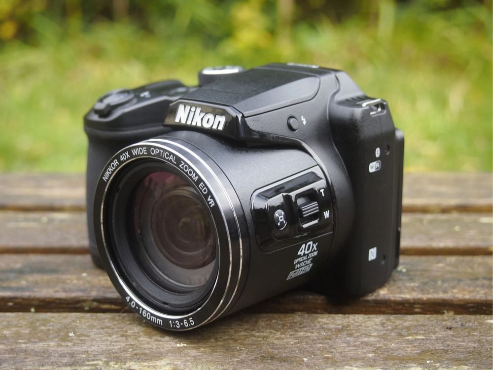 Nikon b500 камера, видеокамера