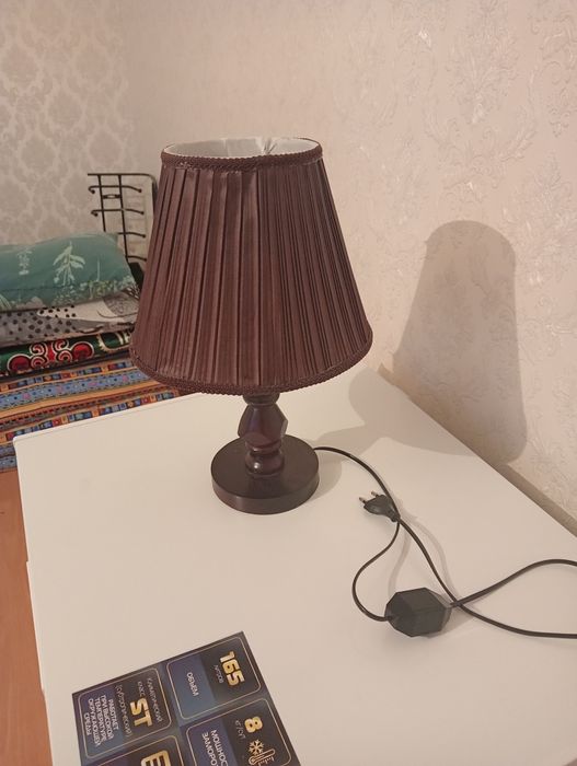 Продам светильник