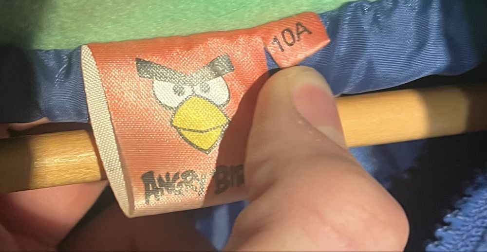 Geaca Angry Birds copii 10 ani (Stare Foarte Buna)