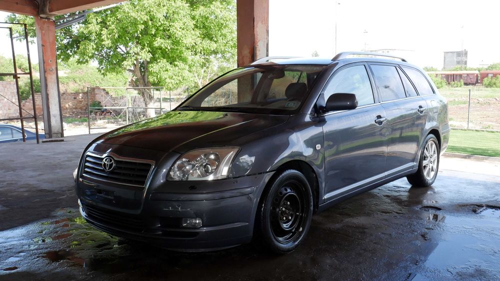 Toyota Avensis II 2003-2009 НА ЧАСТИ