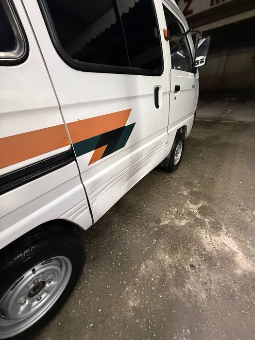 Sirochna Sotiladi Damas