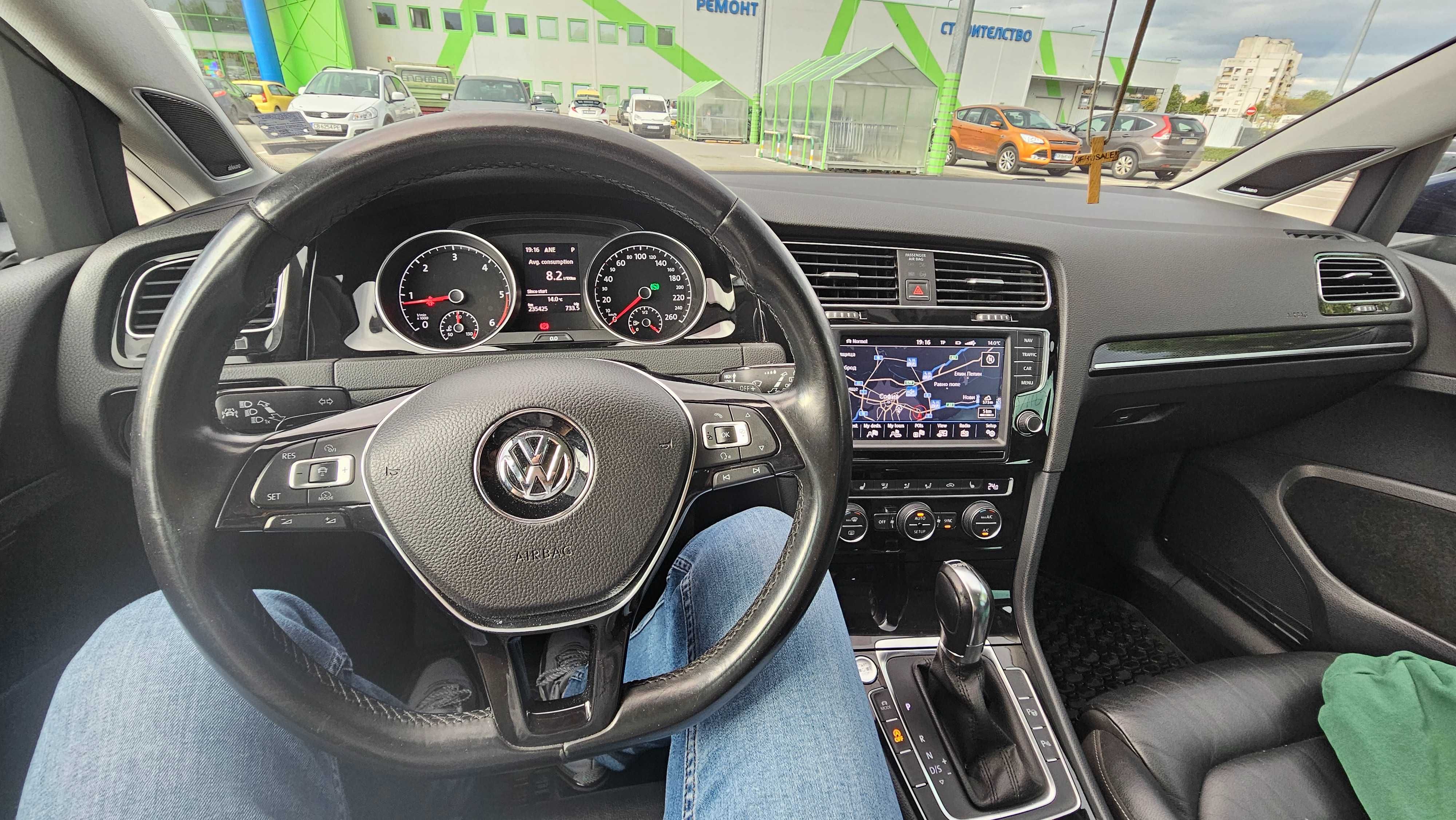Продавам VW Golf Variant 2.0 TDI DSG
