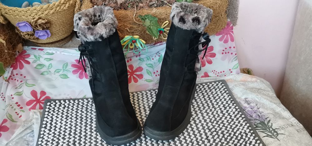 Ботуши Roxde 37н.Естествен велур