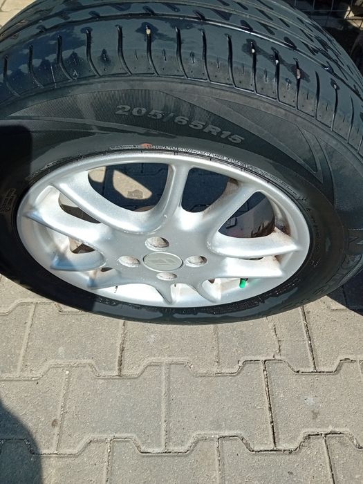 Vand jante cu cauciucuri de vara.NEXEN