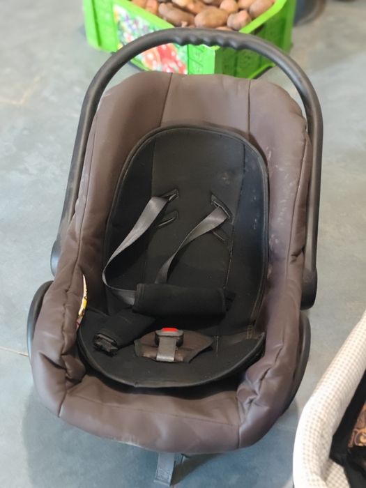 Коляска б/у  трансформер,можно в рассрочку через Kaspi Pay