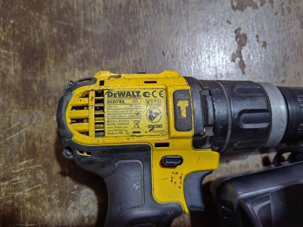 Set dewalt cu incarcator