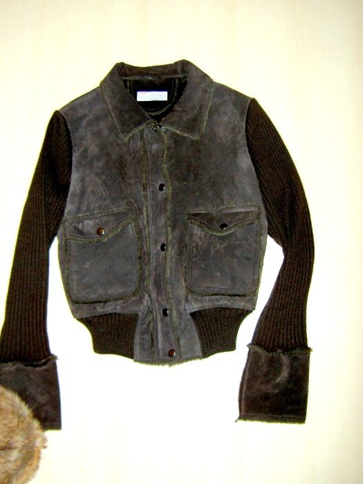 Jacheta BATA din piele, cu maneci tricotate