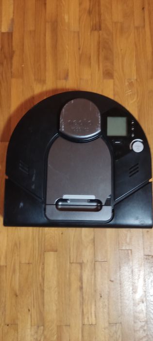 Прахосмукачка робот Neato