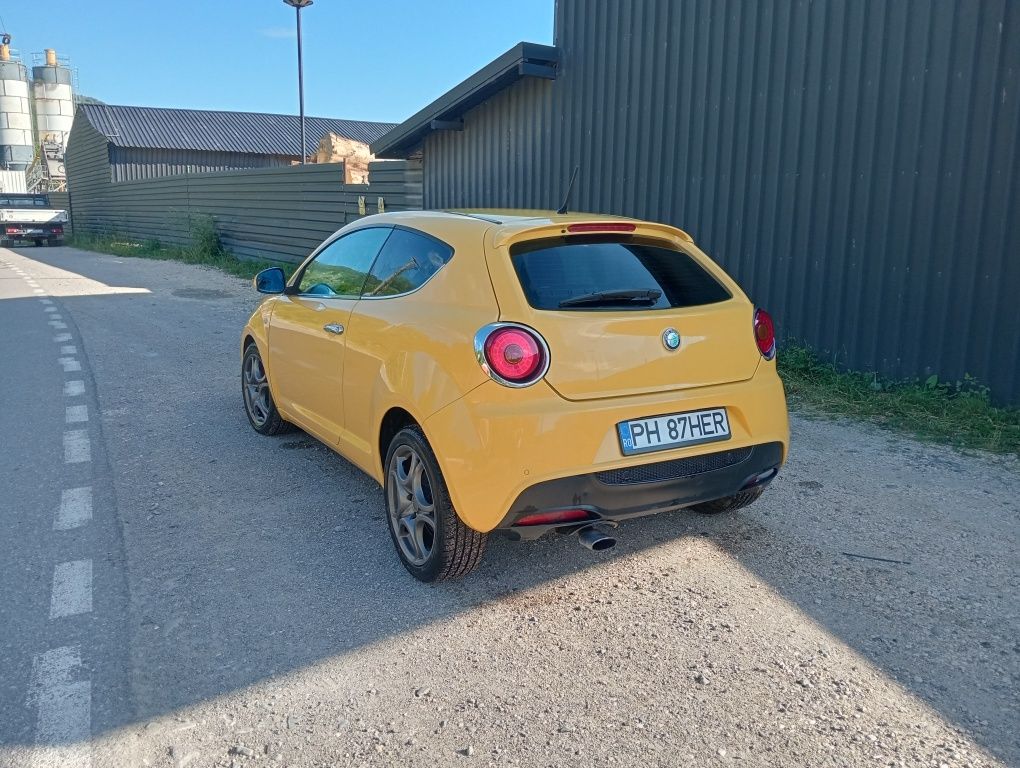 Vând alfa Romeo mito