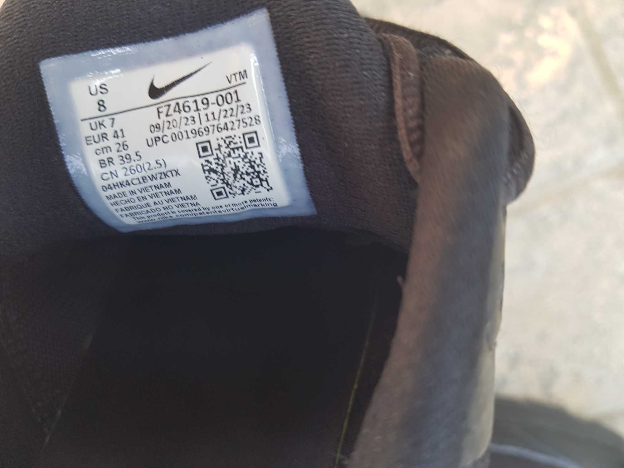 маратонки Nike 41 номер
