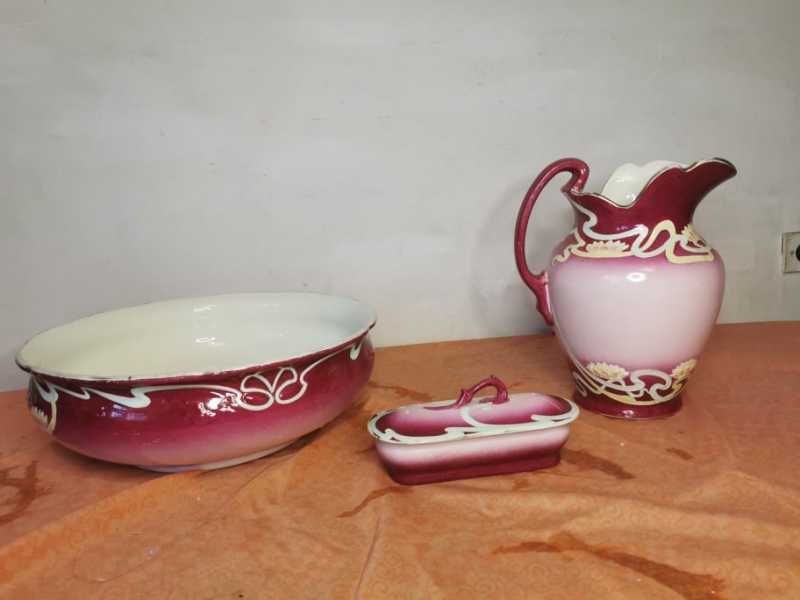 Lavor,Cana de apa cu Lighean si Sapuniera