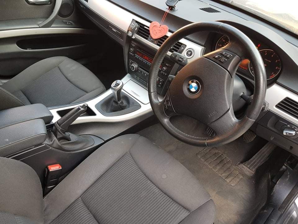 BMW E90 320i 170кс N43 Facelift bixenon  HА ЧАСТИ!