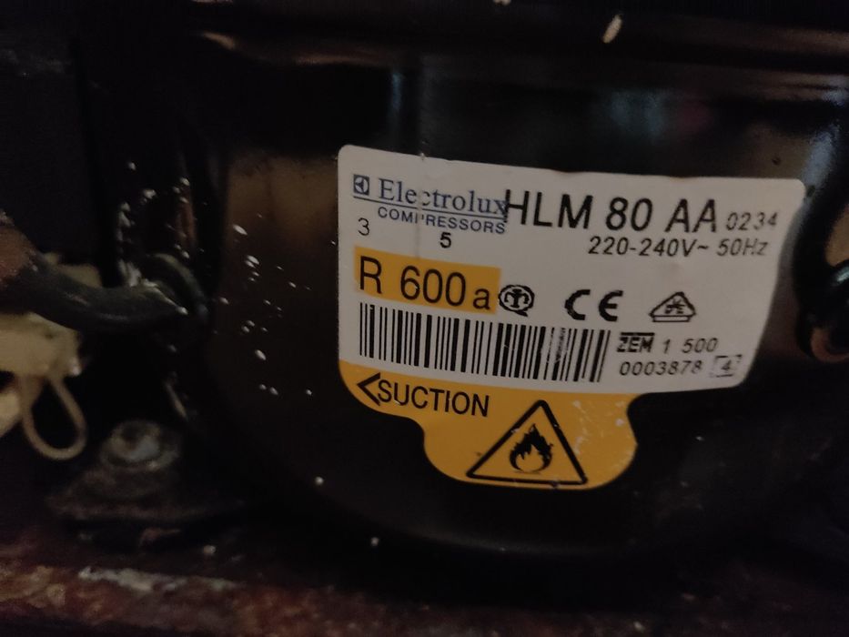 Продавам хладилник 30 лв.