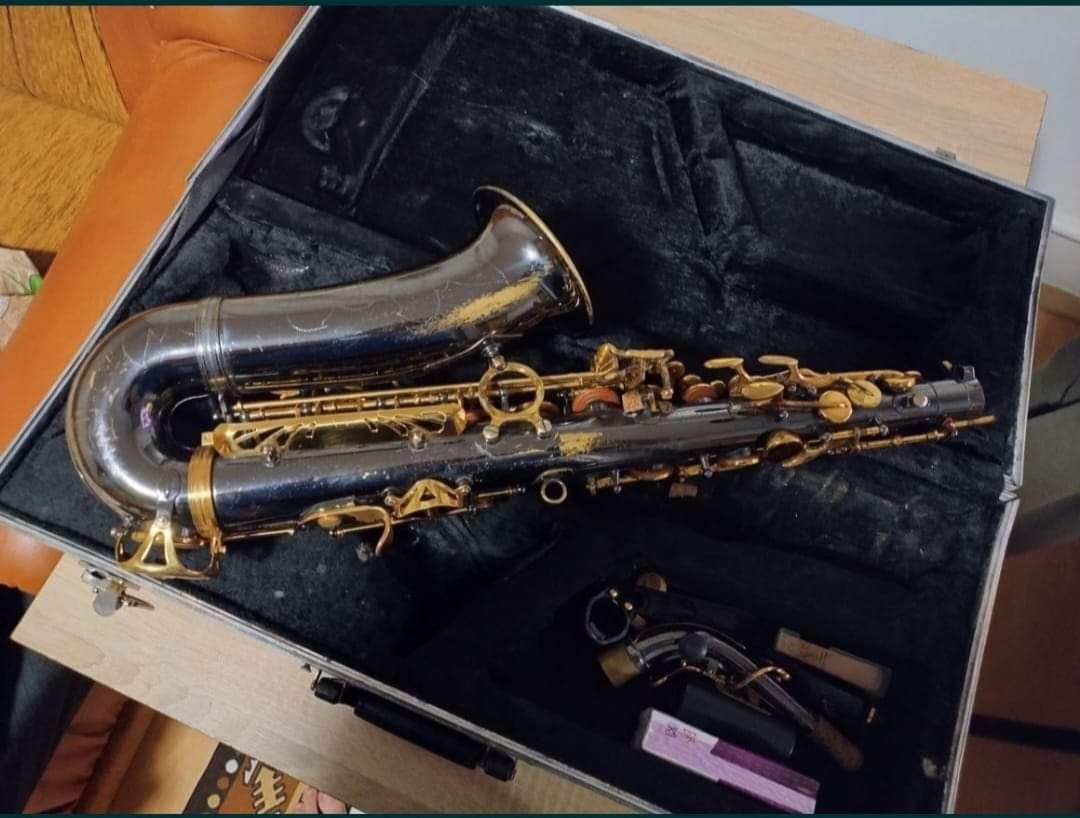 Vând Saxofon Alto Mib