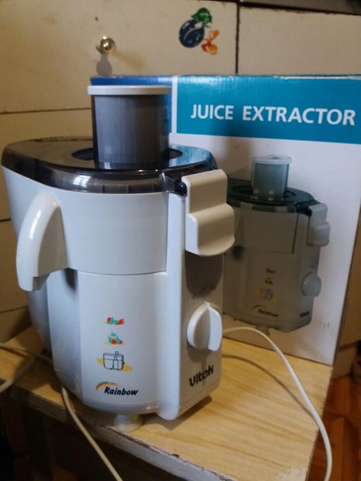 Продам соковыжималку