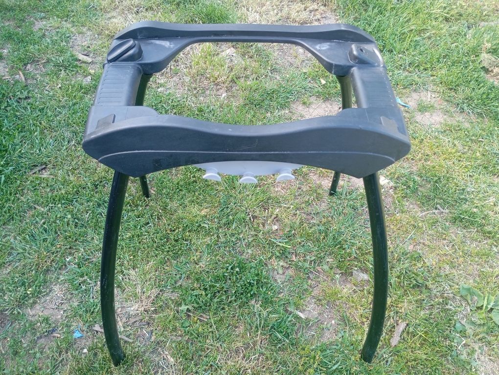 Маса  за Weber барбекю на газ