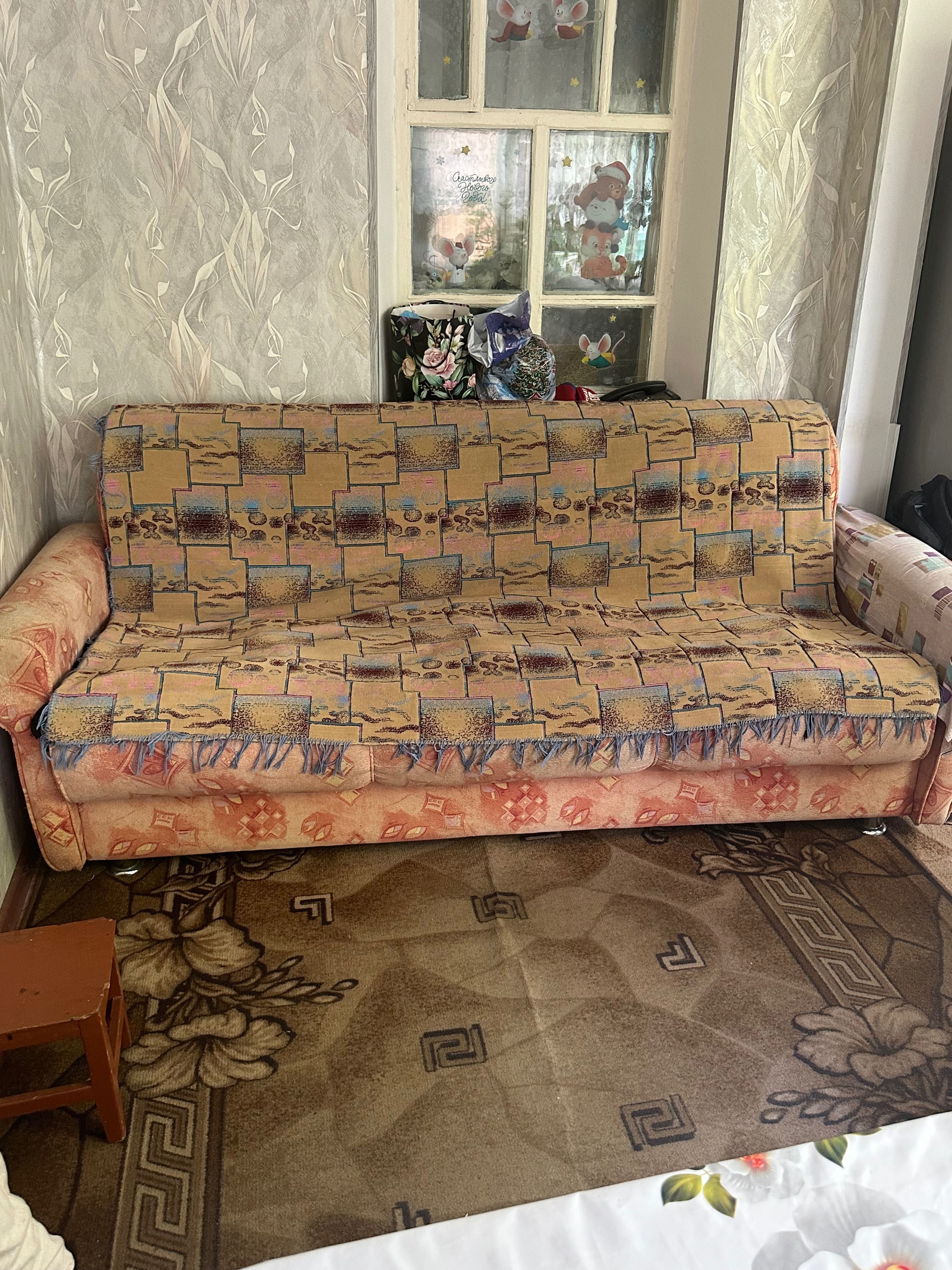 Диван раскладывается