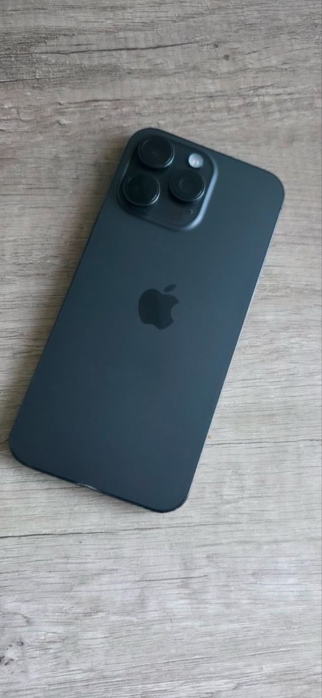 Iphone 15 Pro Max**256**97% Бат**Отличен