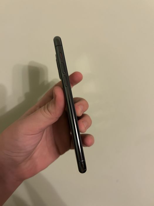 iPhone 11 Pro 256GB Green добро състояние