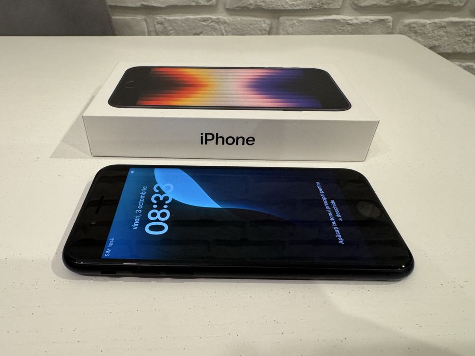 Apple iPhone SE 2022 (64GB) Midnight