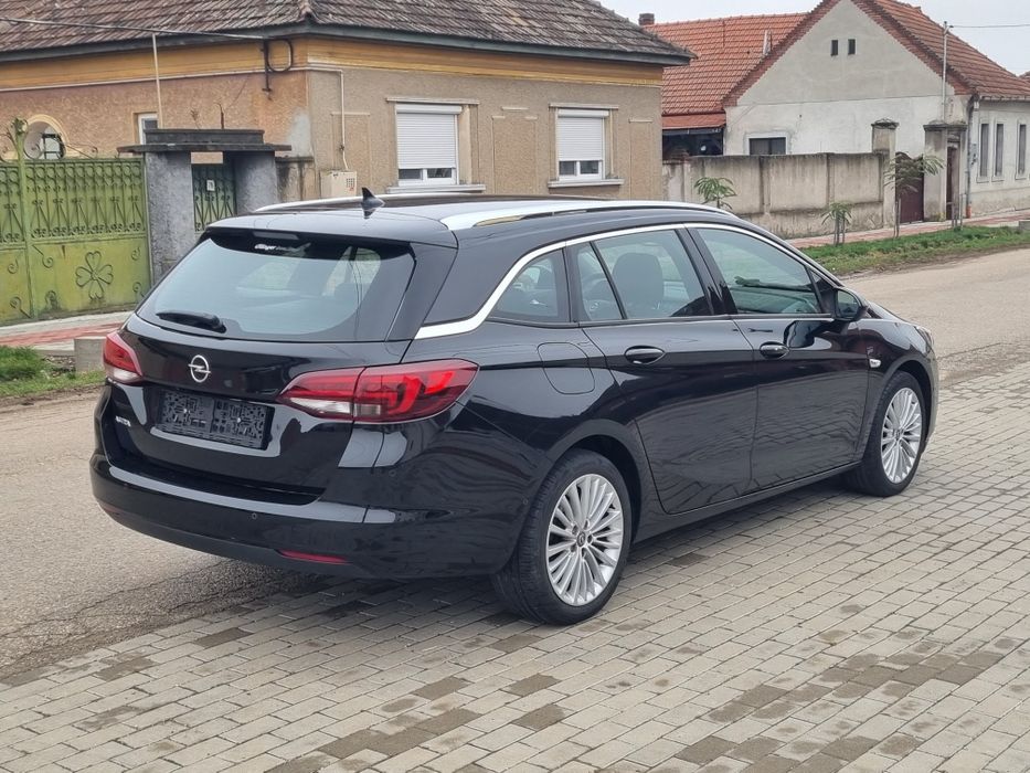 Opel astra k 1.5 d 122 cp  54000 km bi xenon led matrix Nav