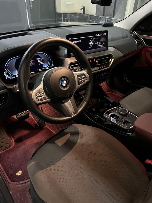 BMW IX3 spor night edition