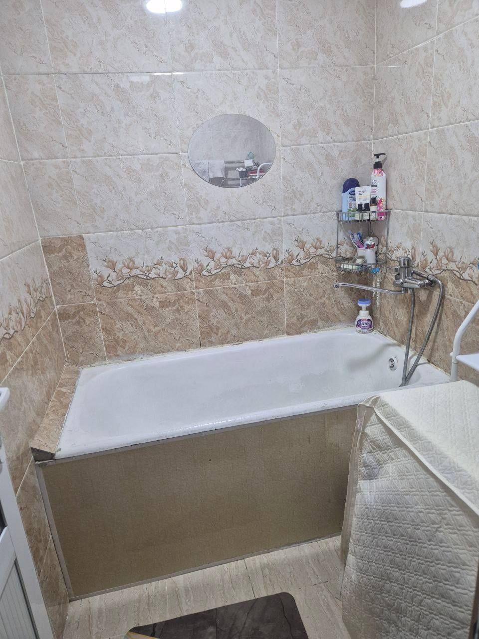 Продаётся квартира чил 12кв 3/3/4/орентир фарход бозор плошад 65квм²