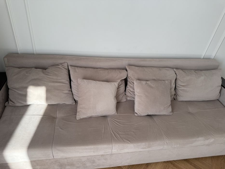 Диван в хорошем состоянии