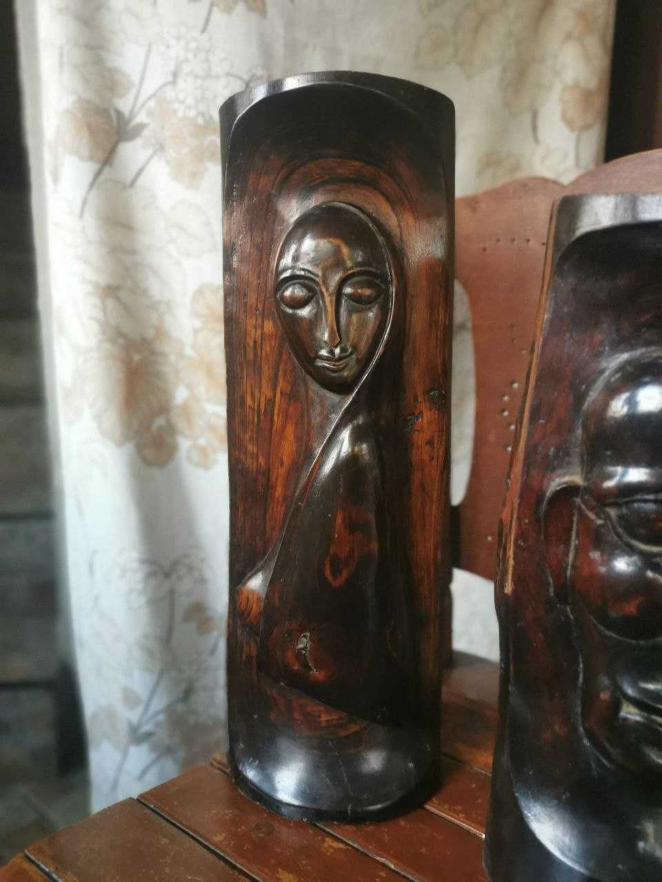 Sculptura lemn vintage hand carved 1960