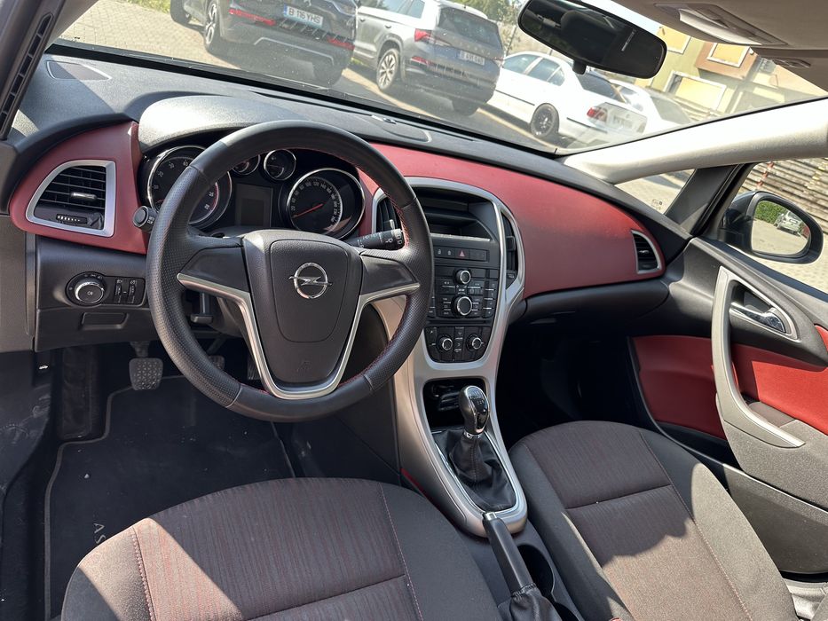 Opel Astra 1.4 TURBO
