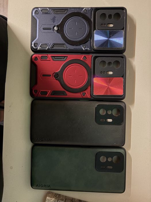 Телефон Xiaomi 11T Pro с протектори и калъфи